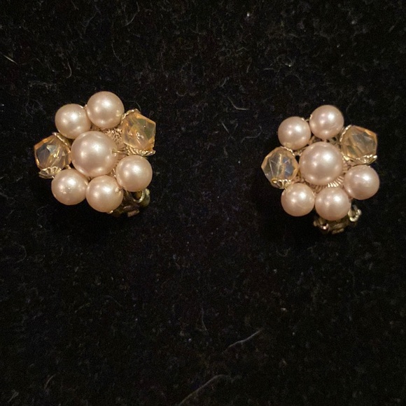 Vintage 50s clip on earrings faux pearl - Picture 2 of 3